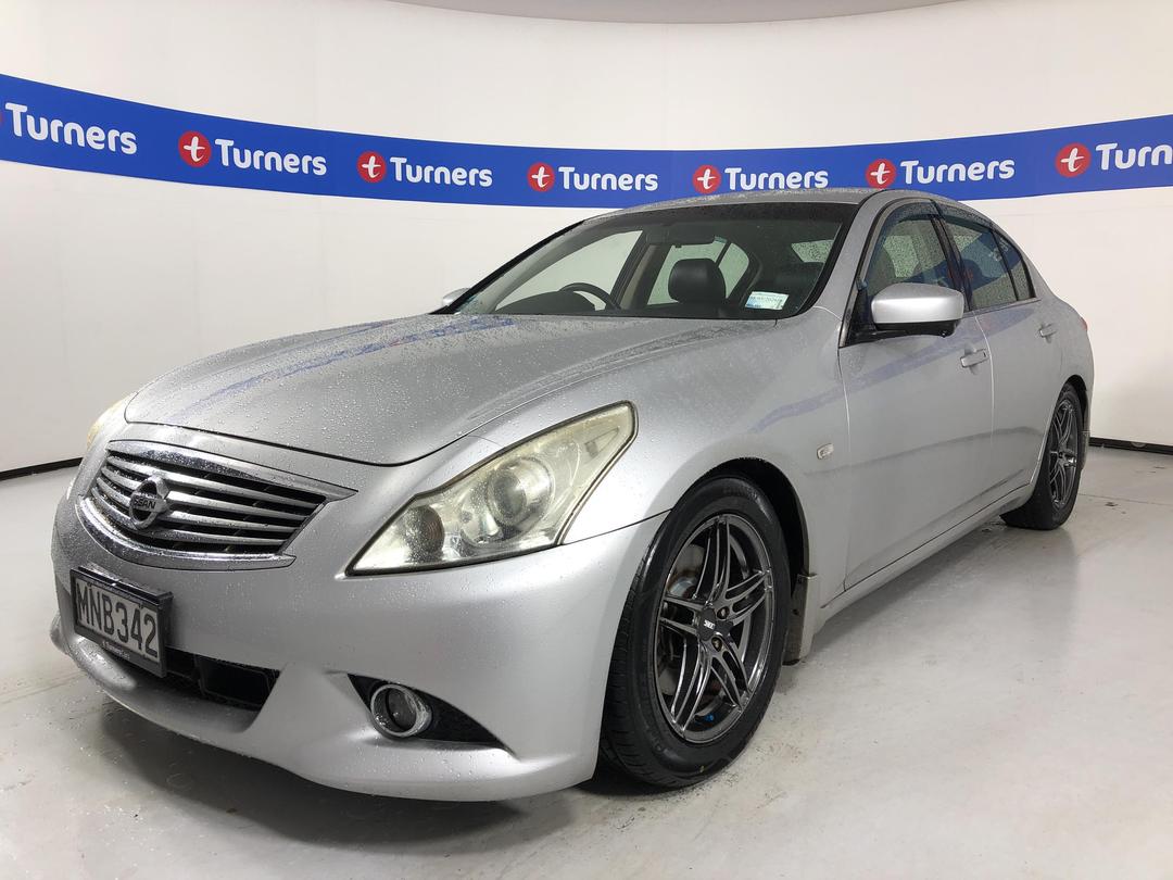 Photo '4' of Nissan Skyline