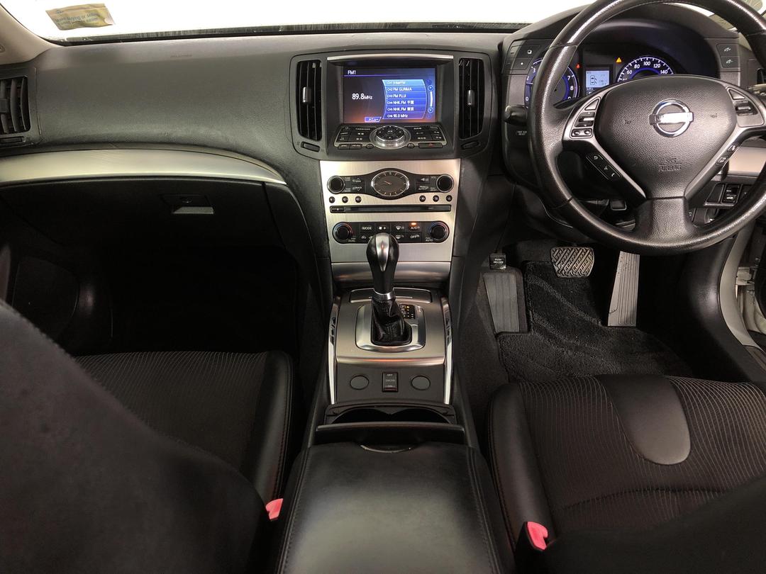 Photo '17' of Nissan Skyline