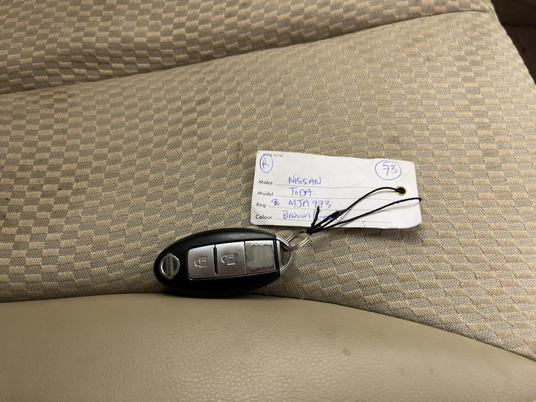 Photo '20' of Nissan Tiida