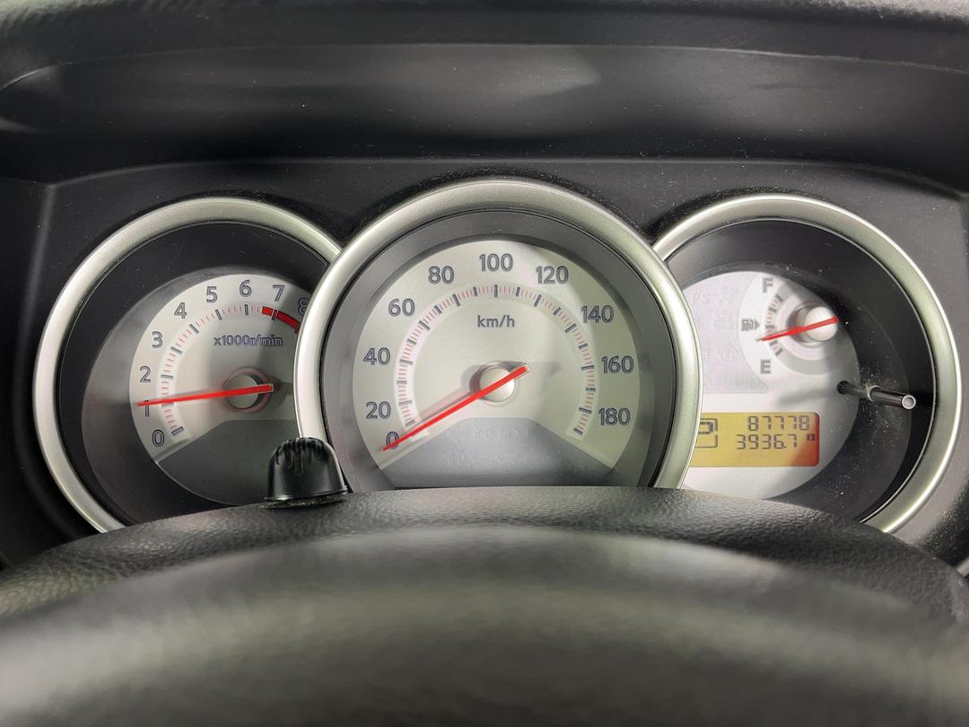 Photo '21' of Nissan Tiida