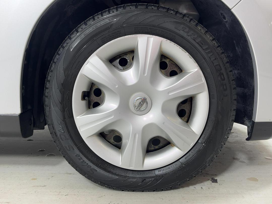 Photo '9' of Nissan Tiida