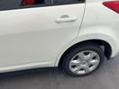 Thumbnail '10' of Nissan Tiida ST