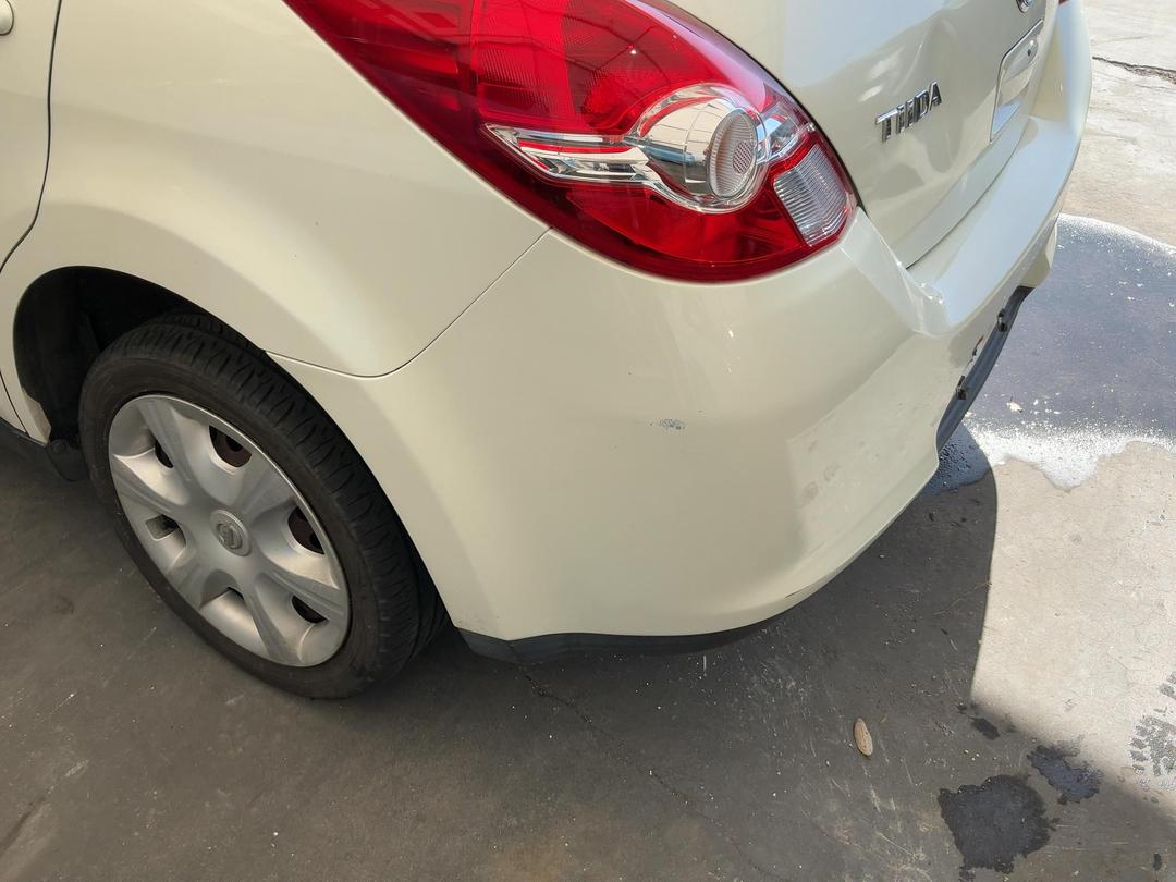 Photo '11' of Nissan Tiida ST Photo '11' of Nissan Tiida ST