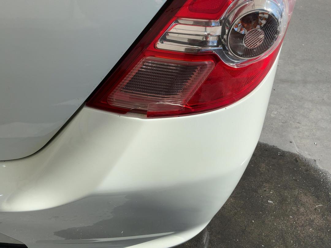 Photo '16' of Nissan Tiida ST Photo '16' of Nissan Tiida ST