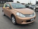 Thumbnail '1' of Nissan Tiida