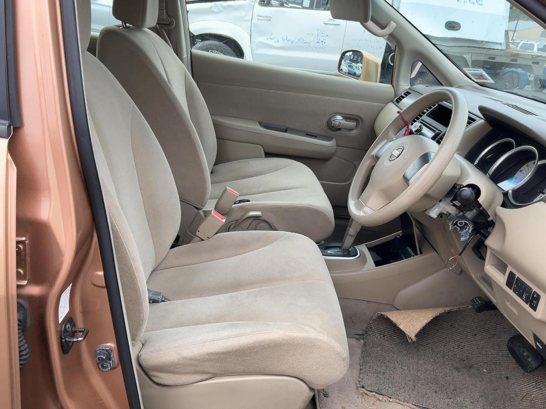 Photo '14' of Nissan Tiida Photo '14' of Nissan Tiida