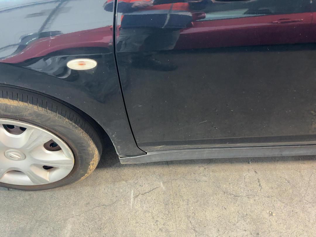 Photo '10' of Nissan Tiida ST