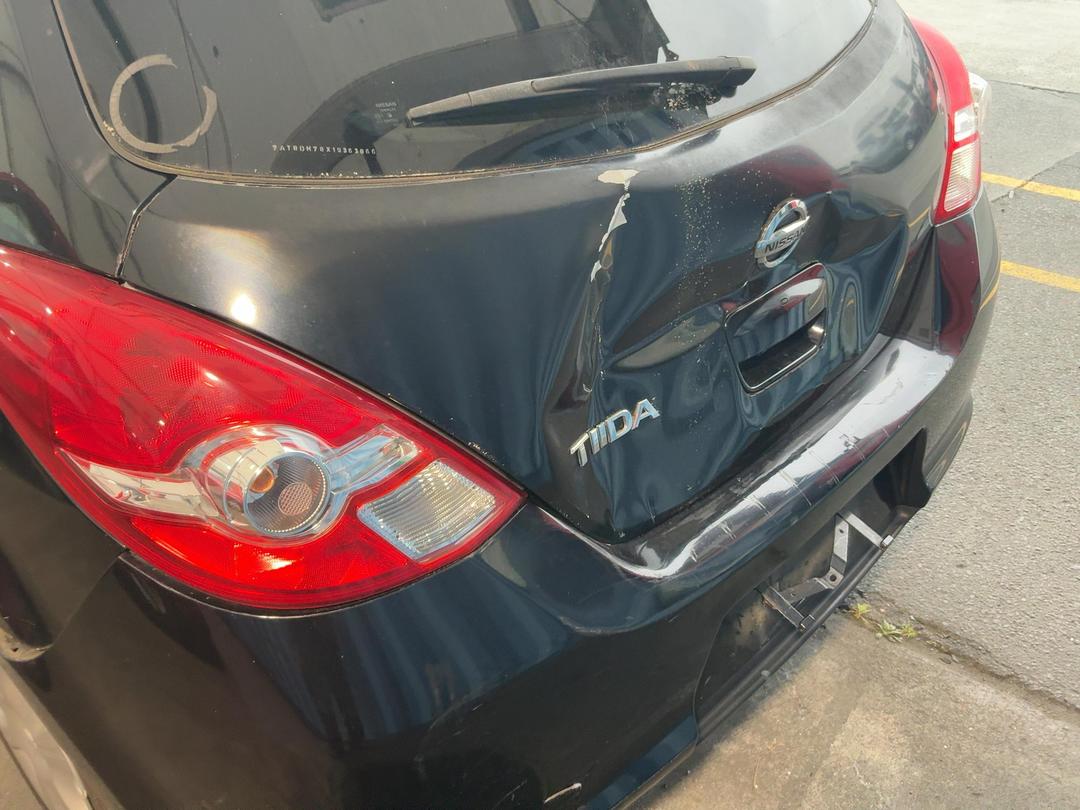 Photo '15' of Nissan Tiida ST