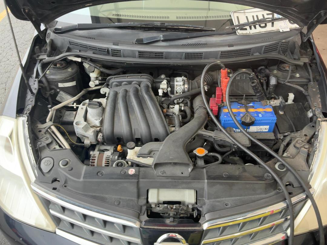 Photo '33' of Nissan Tiida ST