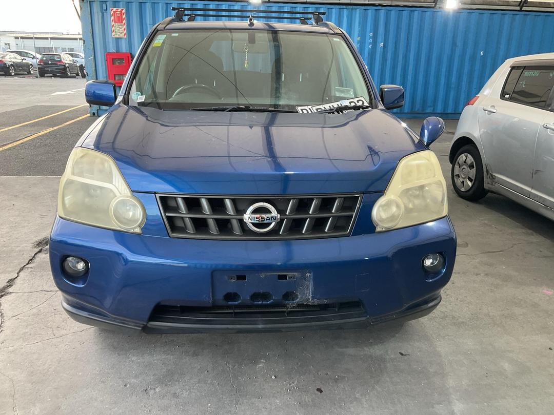 Photo '2' of Nissan X-Trail