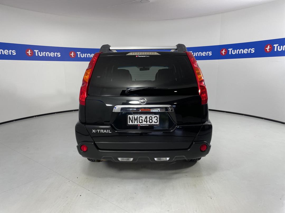 Photo '6' of Nissan X-Trail