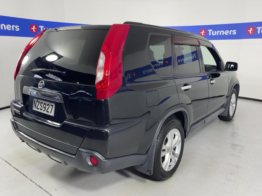 Photo '7' of Nissan X-Trail