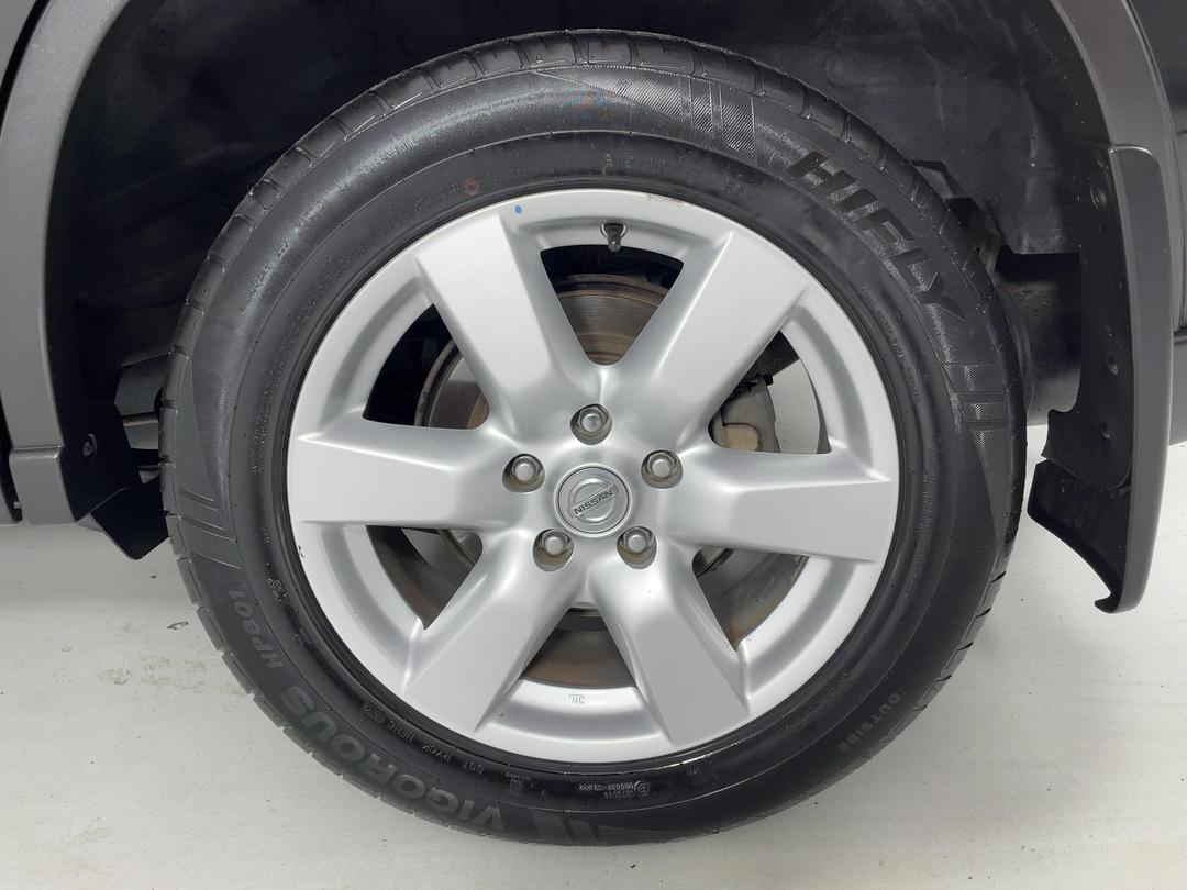 Photo '11' of Nissan X-Trail
