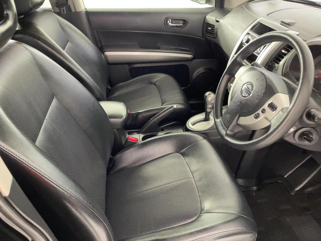 Photo '16' of Nissan X-Trail
