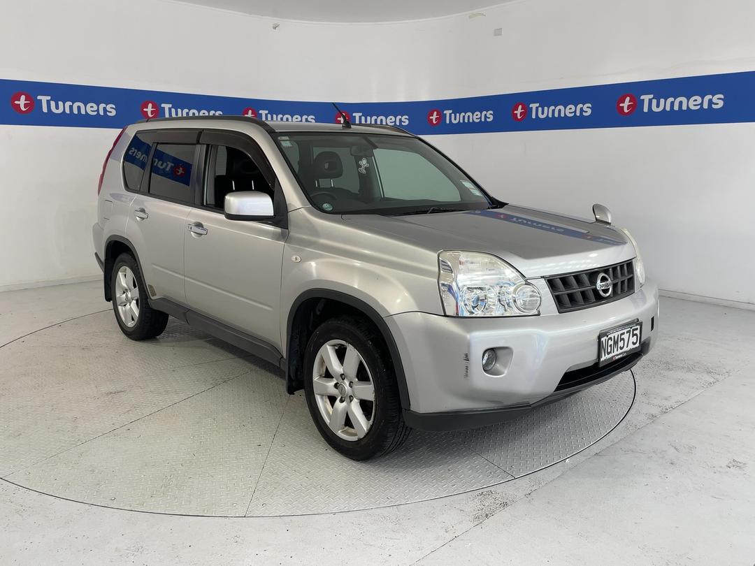 Photo '1' of Nissan X-Trail