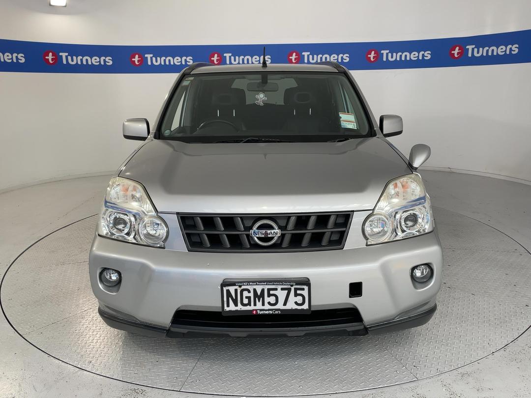 Photo '2' of Nissan X-Trail