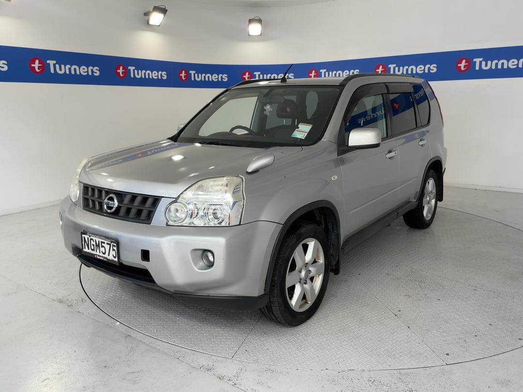 Photo '4' of Nissan X-Trail