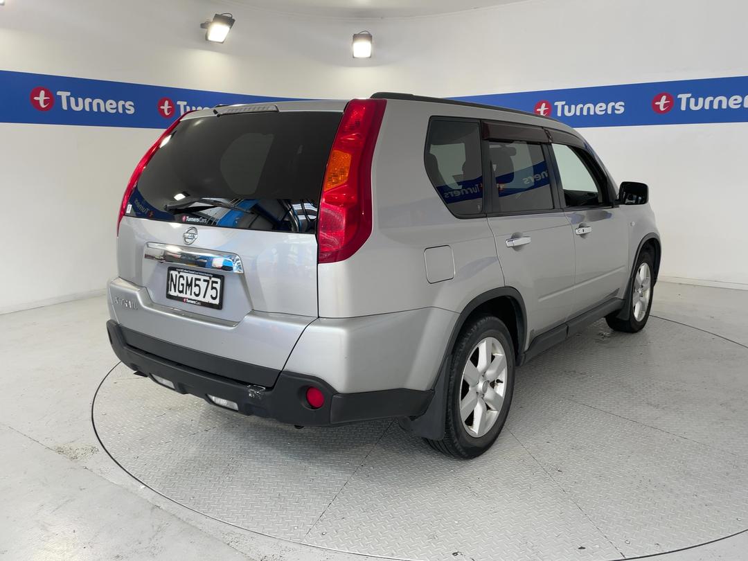 Photo '7' of Nissan X-Trail