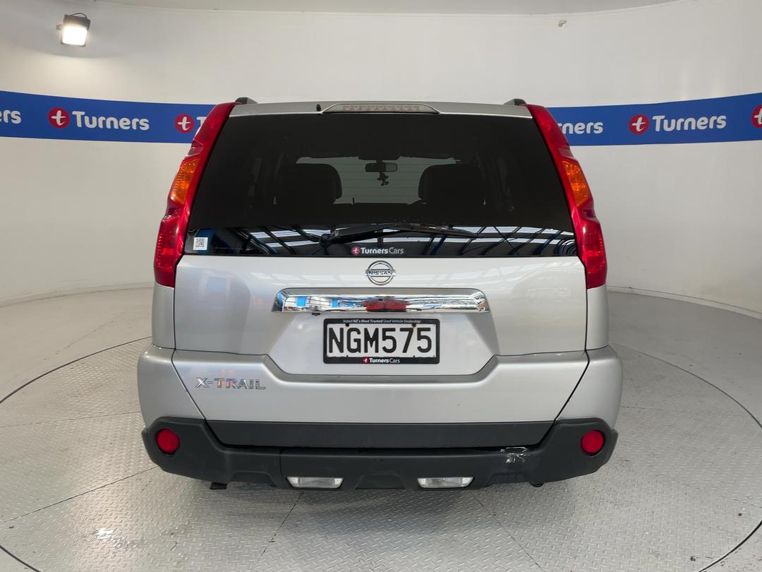 Photo '6' of Nissan X-Trail