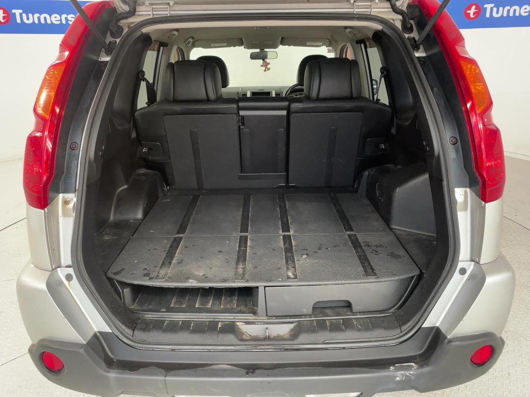 Photo '14' of Nissan X-Trail