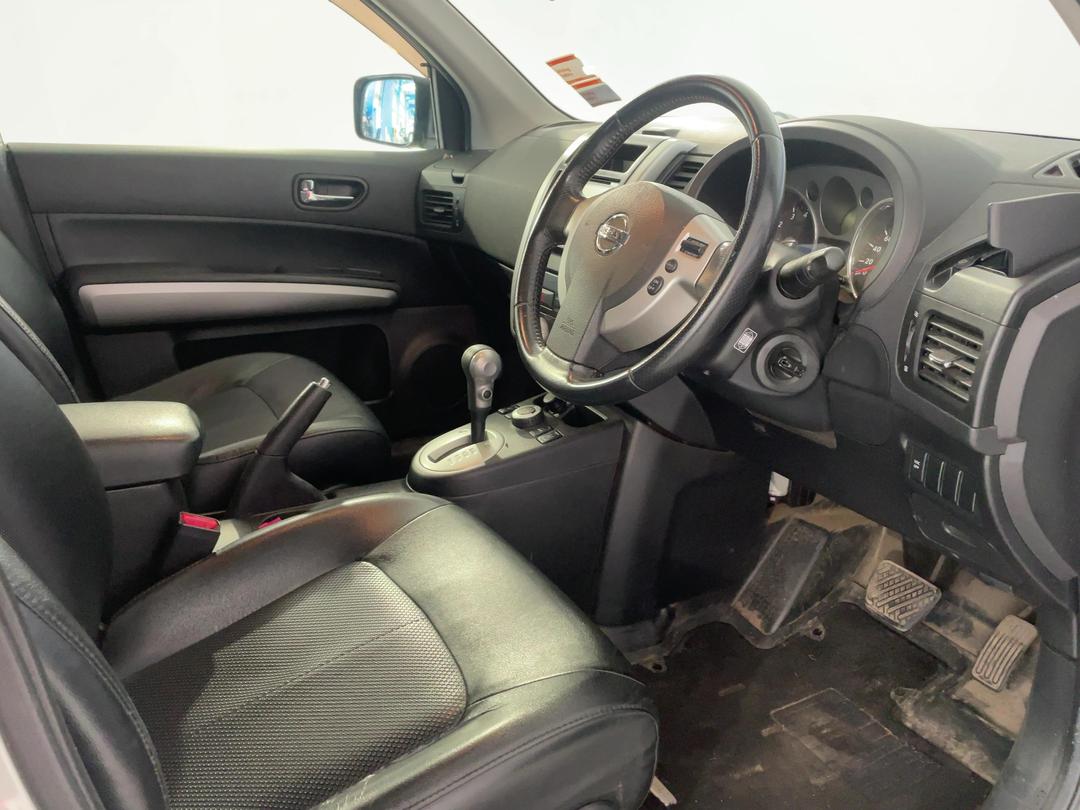 Photo '16' of Nissan X-Trail