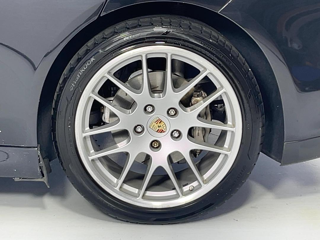 Photo '11' of Porsche Panamera