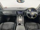 Thumbnail '17' of Porsche Panamera