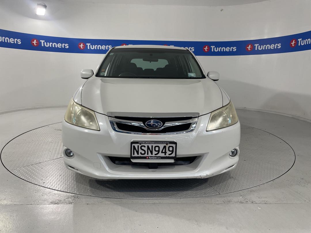 Photo '2' of Subaru Exiga