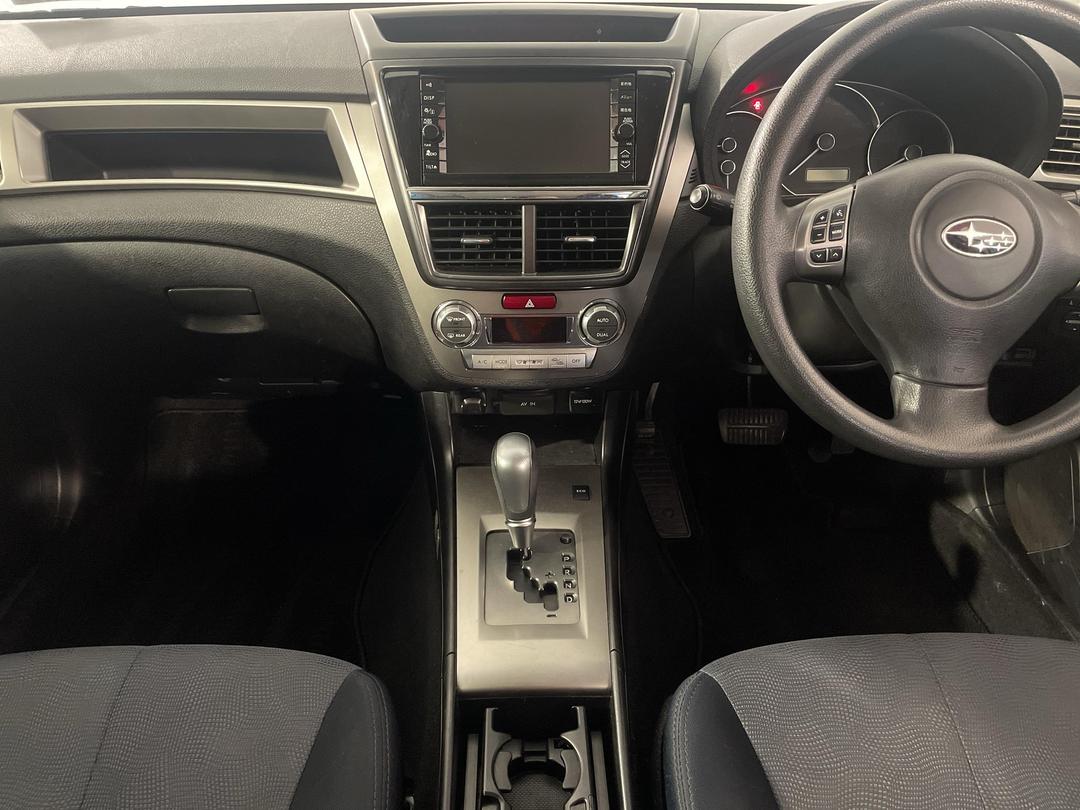 Photo '18' of Subaru Exiga