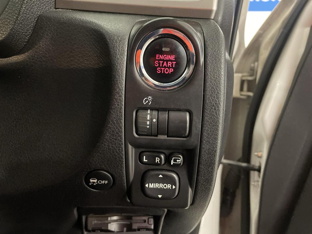 Photo '24' of Subaru Exiga