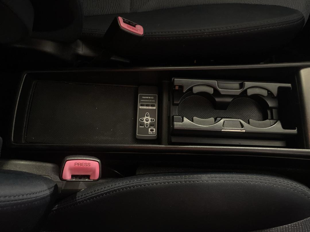 Photo '32' of Subaru Exiga