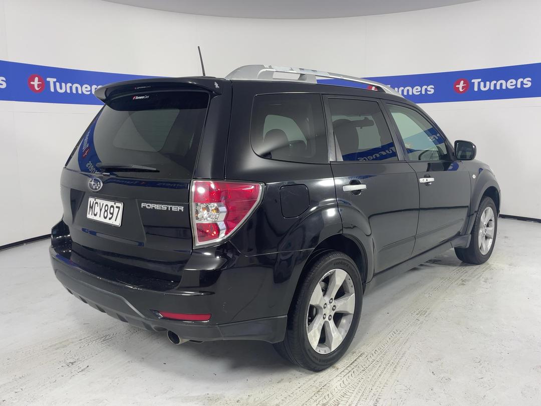 Photo '7' of Subaru Forester