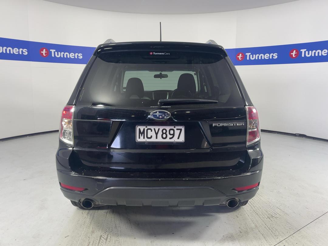 Photo '6' of Subaru Forester