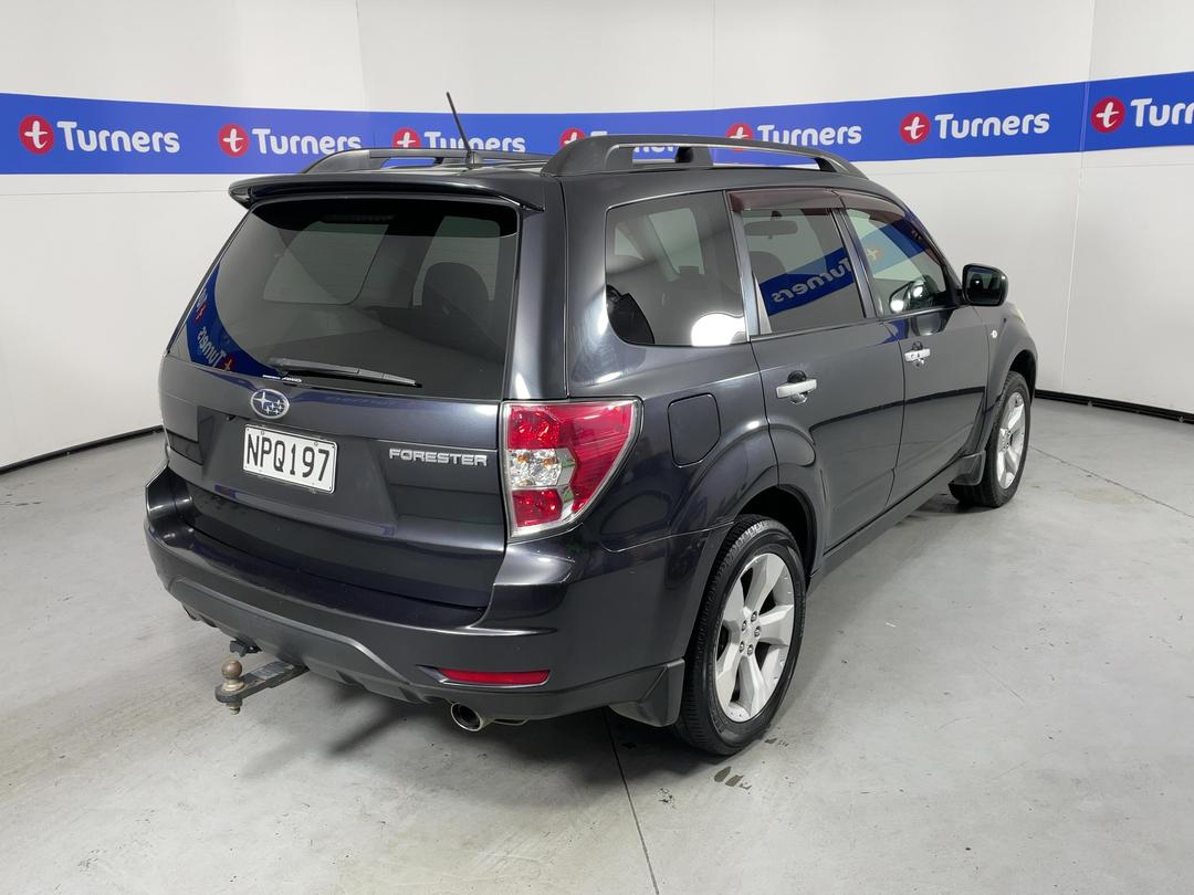 Photo '7' of Subaru Forester