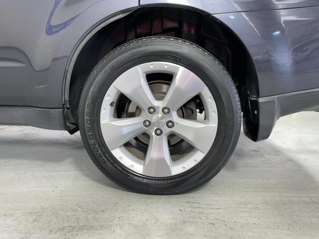 Photo '11' of Subaru Forester