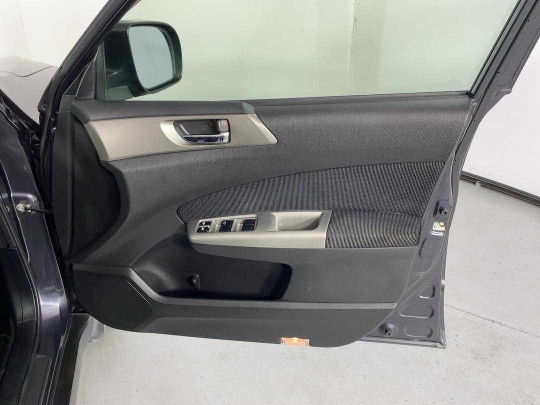 Photo '15' of Subaru Forester