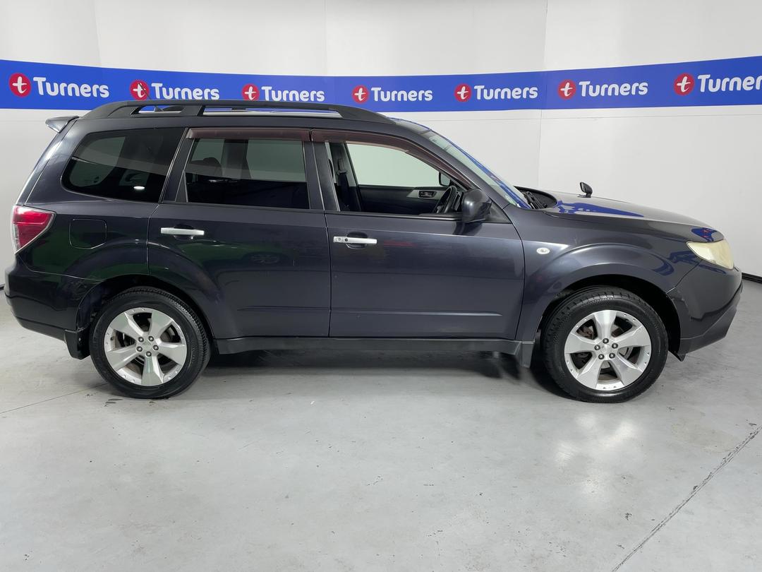Photo '23' of Subaru Forester