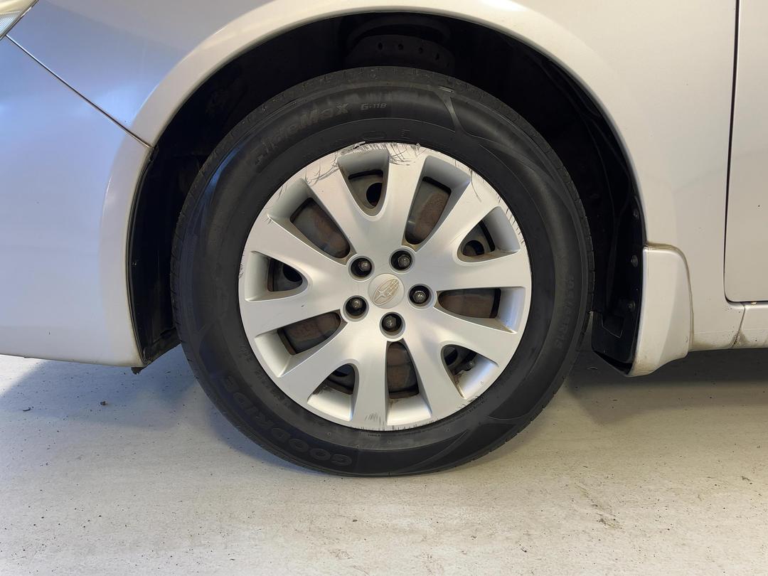 Photo '10' of Subaru Impreza