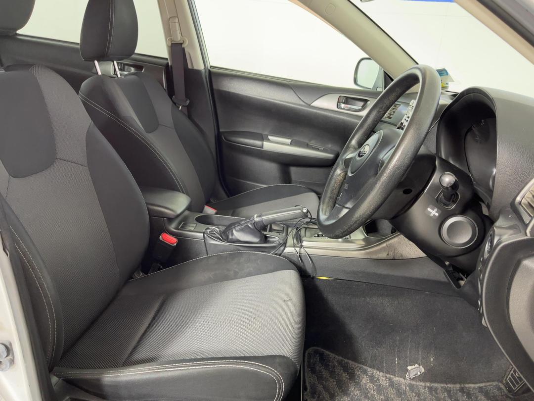 Photo '16' of Subaru Impreza