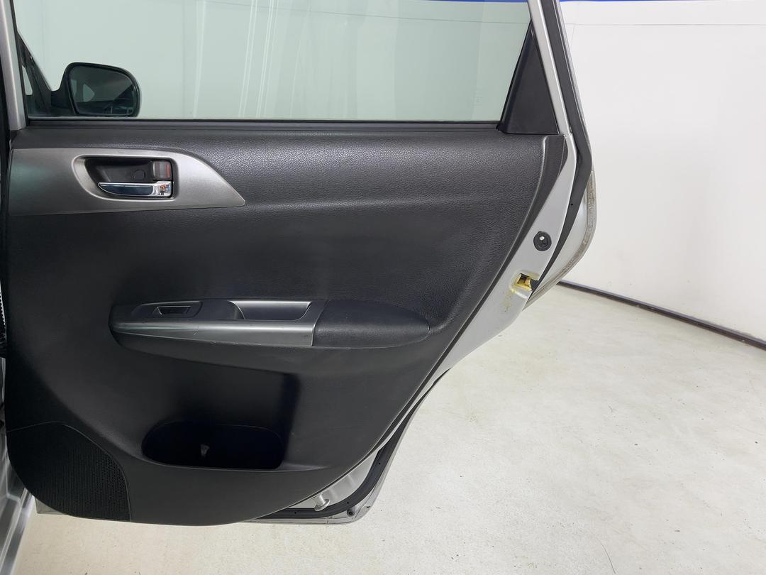 Photo '19' of Subaru Impreza