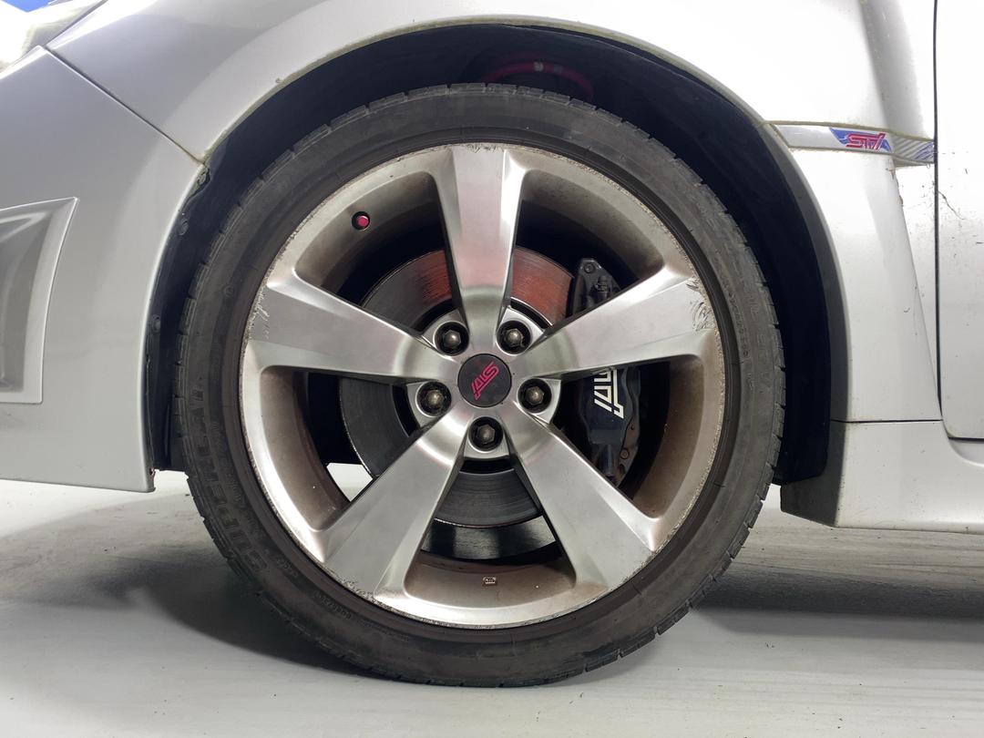 Photo '10' of Subaru Impreza