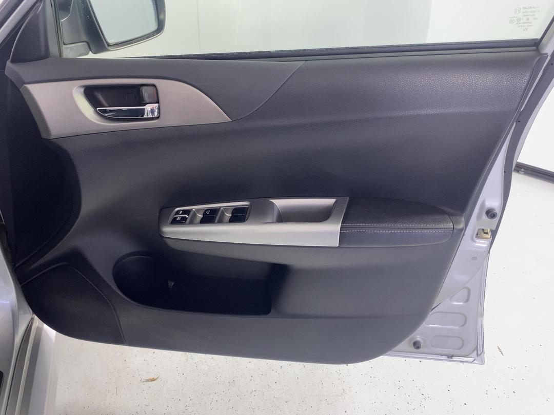 Photo '15' of Subaru Impreza