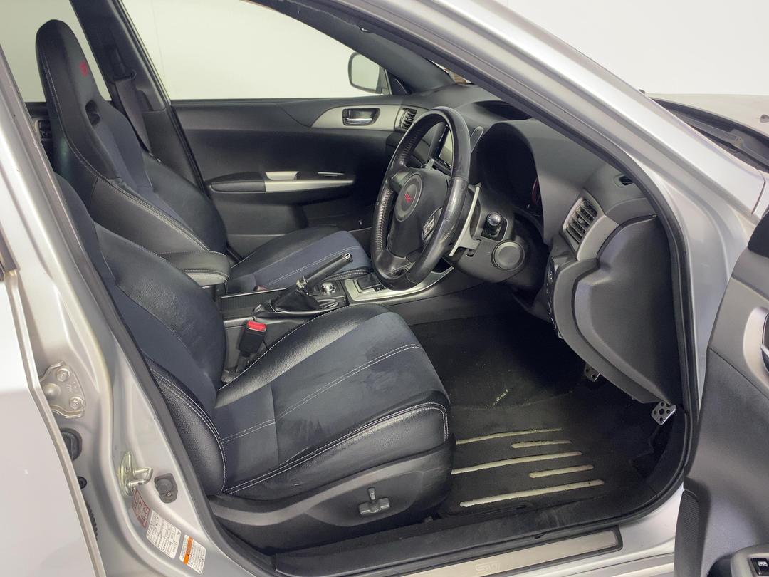Photo '16' of Subaru Impreza
