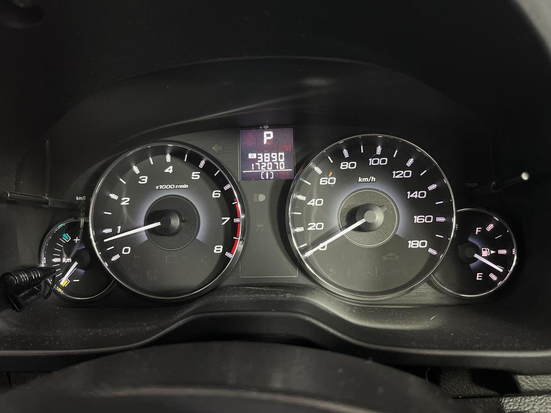 Photo '21' of Subaru Legacy