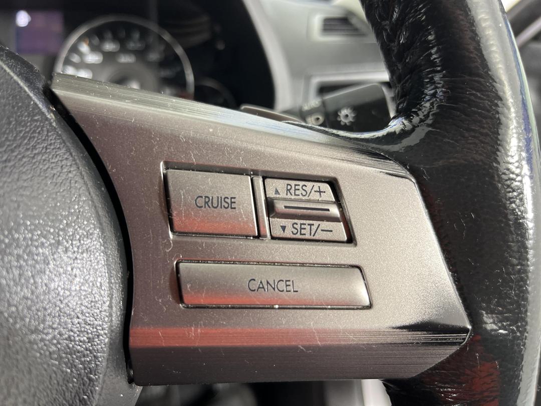 Photo '25' of Subaru Legacy