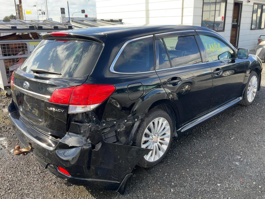 Photo '5' of Subaru Legacy Photo '5' of Subaru Legacy