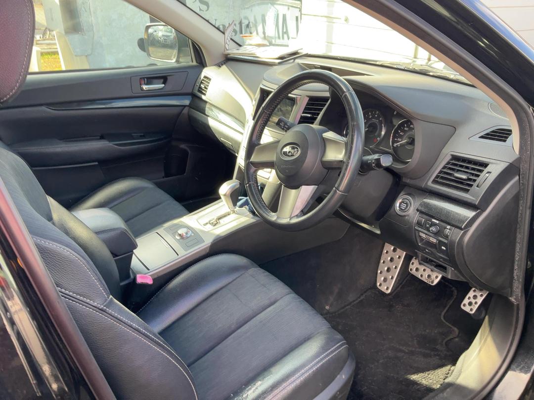 Photo '18' of Subaru Legacy Photo '18' of Subaru Legacy