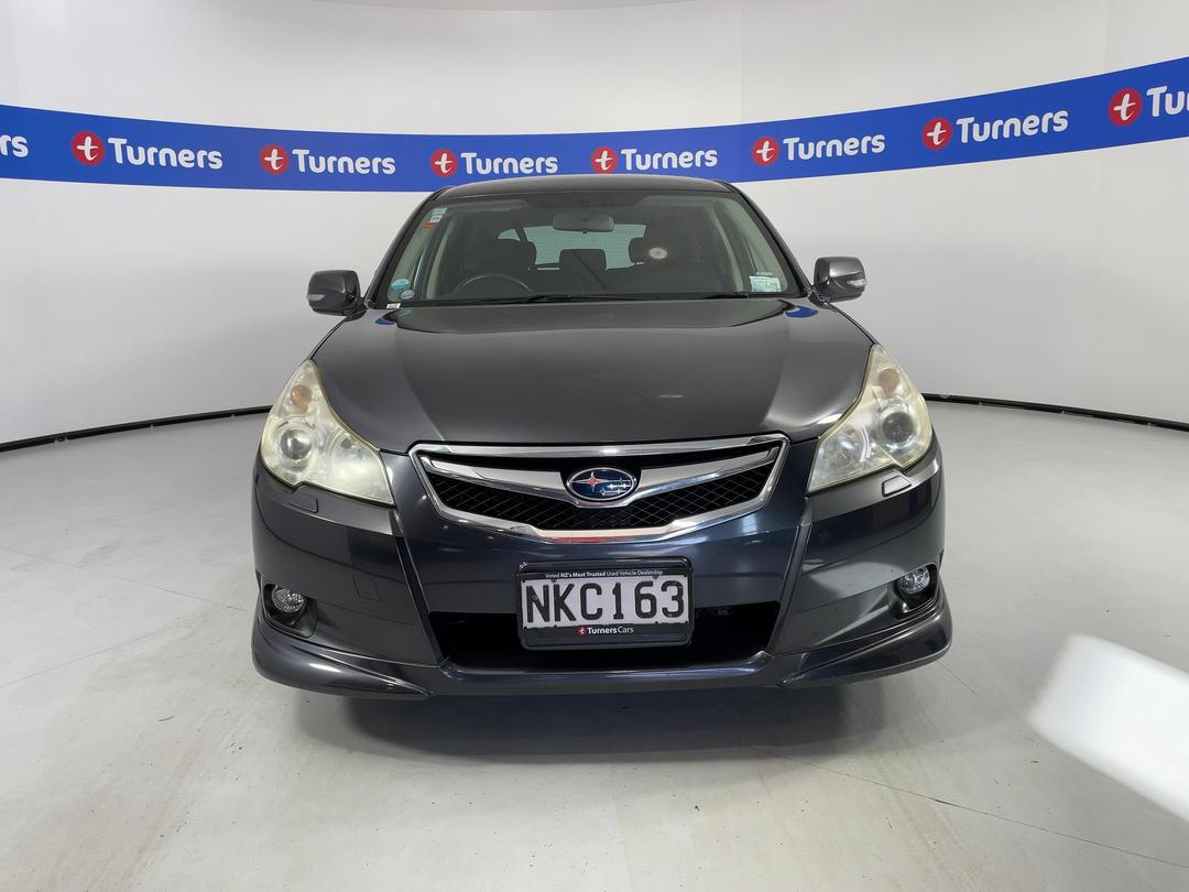 Photo '2' of Subaru Legacy