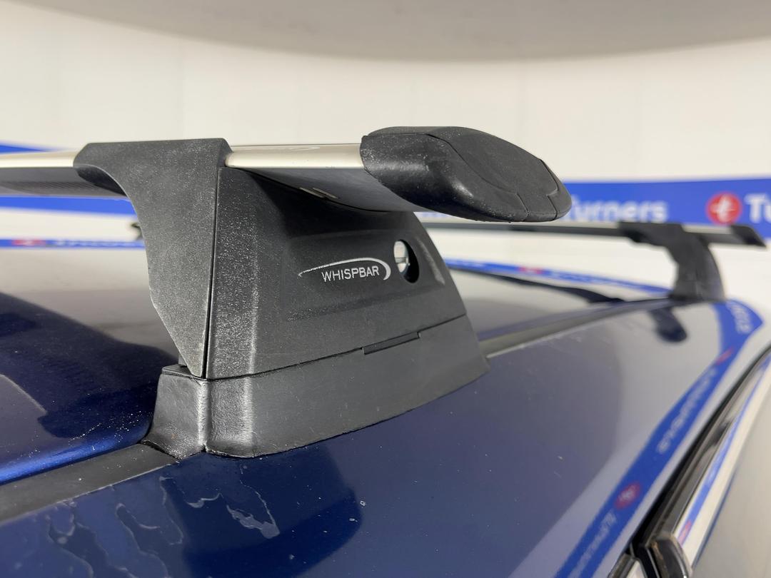 Photo '28' of Subaru Legacy
