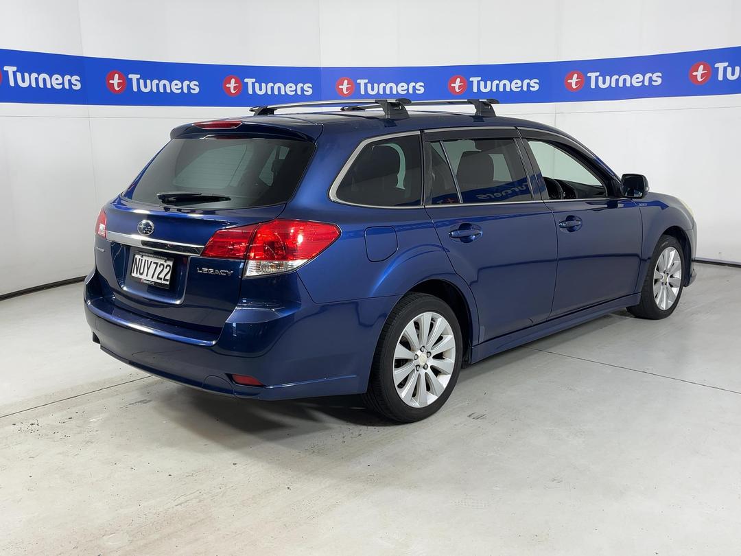 Photo '7' of Subaru Legacy